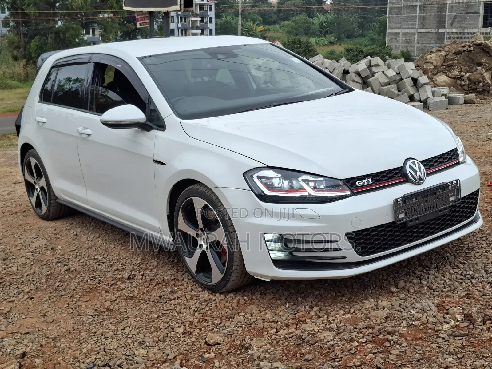 Volkswagen Golf 2015 White