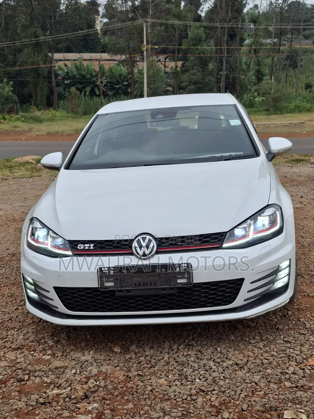 Volkswagen Golf 2015 White