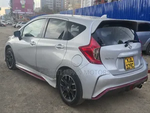 Nissan Note 2016 Silver