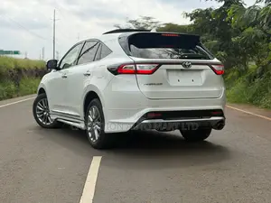 Toyota Harrier 2018 White