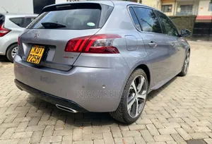 Peugeot 308 2018 Gray