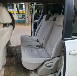 Toyota Noah 2012 White
