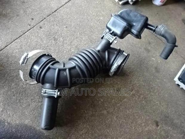 Nissan Serena Air Intake Hose Pipe.
