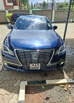 Toyota Crown 2013 Blue