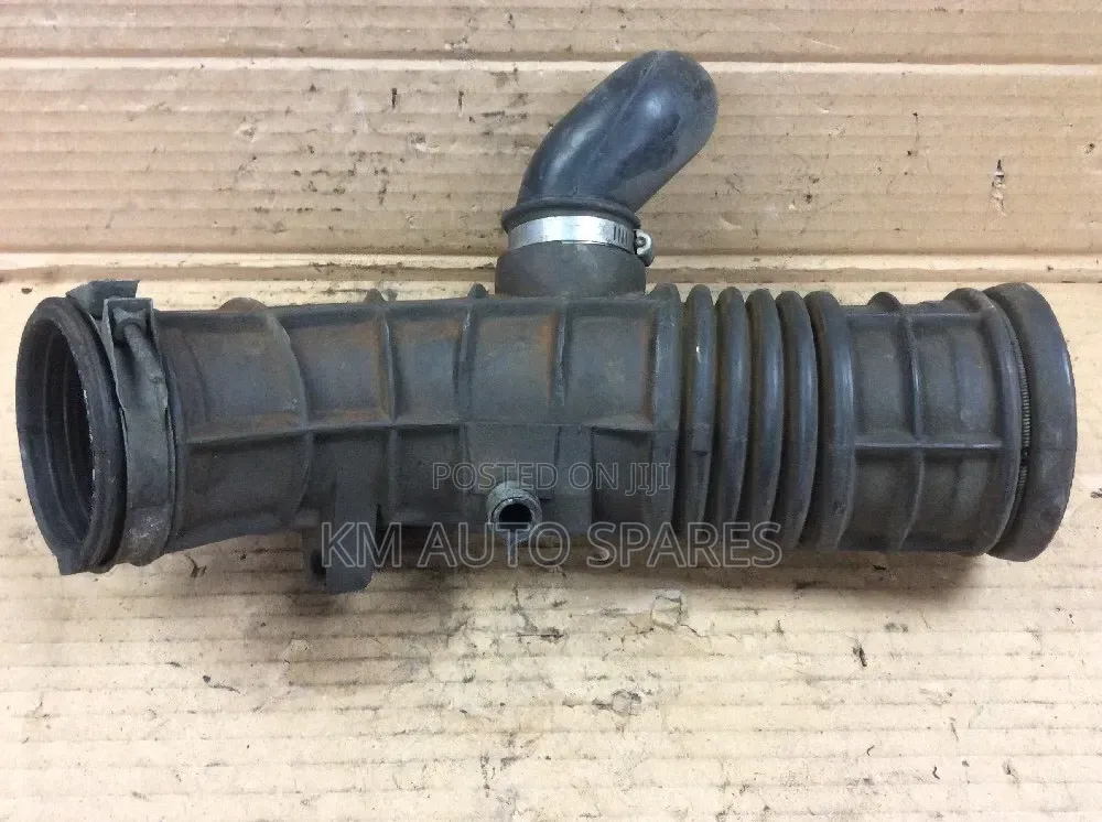 Honda CRV Air Intake Hose Pipe/Air Flow Tube.