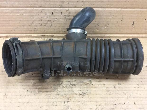 Honda Cr-v Air Intake Hose Pipe/Air Flow Tube.