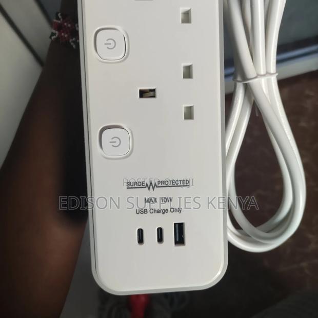 Tronic Extension Cables 4way 3 Usb Surge Protector Power Socket Outlet - thumbnail 4