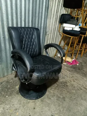 Recliner Styling Chair or Finishing Chair 