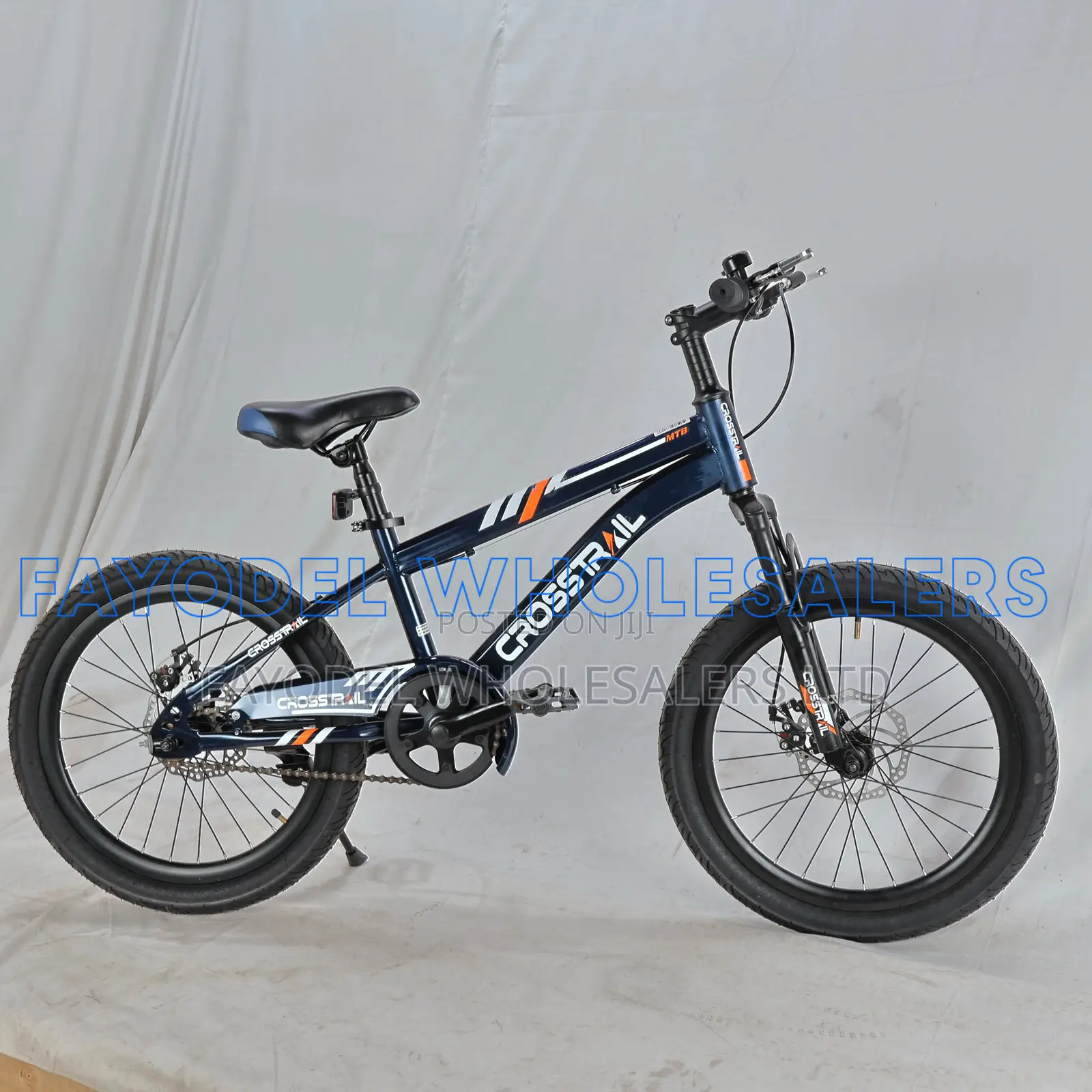 Crosstrail Sports Bike Size 20 – New