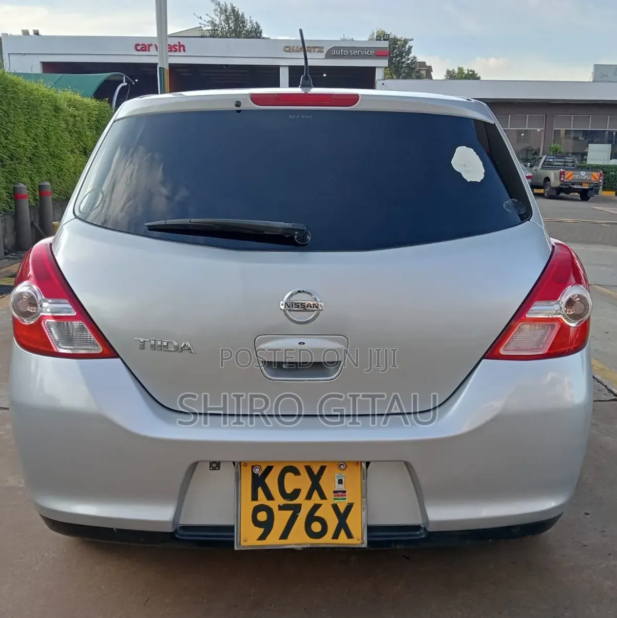Nissan Tiida 2012 Silver