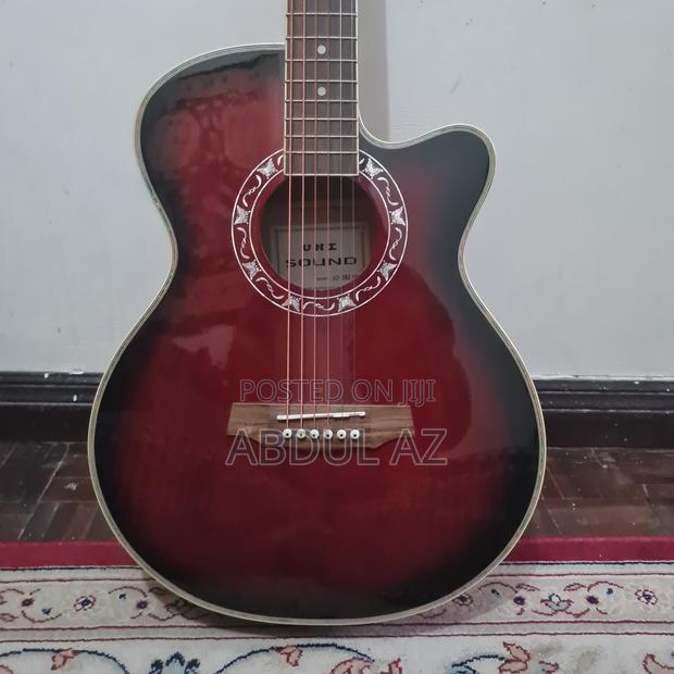 Unisound Single Cutaway Acoustic Guitar