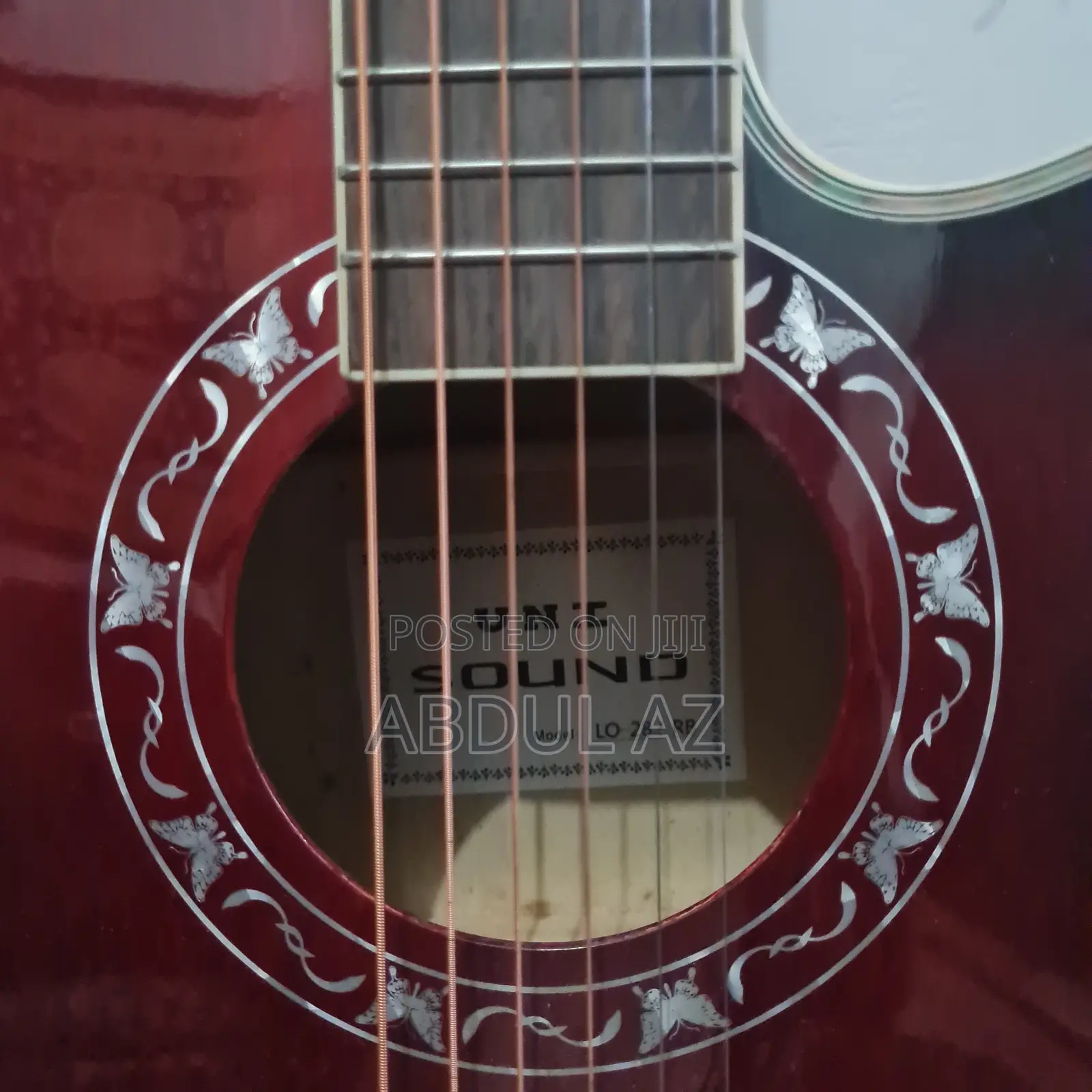 Unisound Single Cutaway Acoustic Guitar