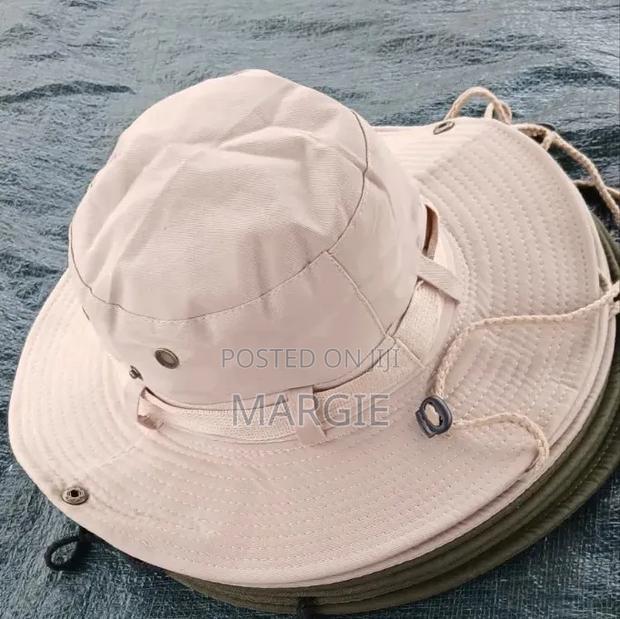High Quality Hiking Hats - thumbnail 2