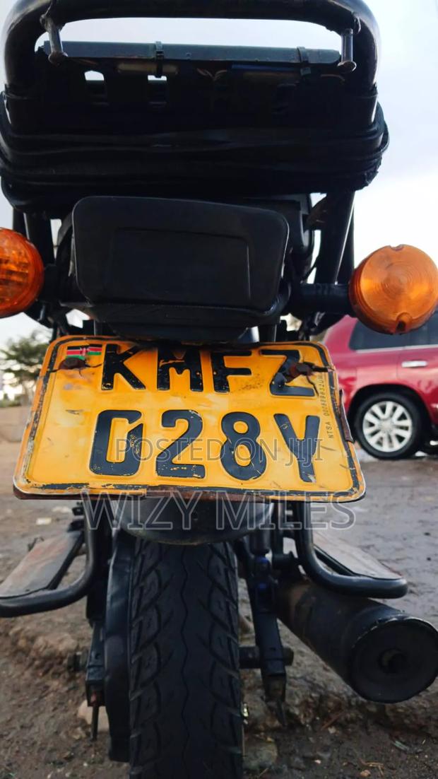 Bajaj Boxer 150 UG 2023 Red - thumbnail 3