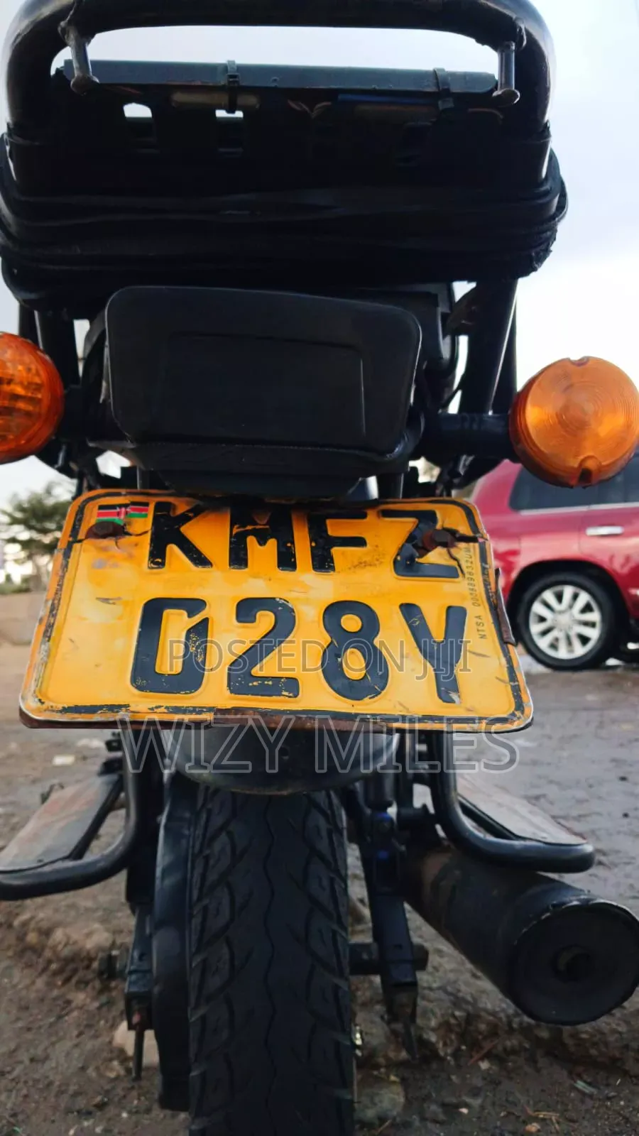 Bajaj Boxer 150 UG 2023 Red