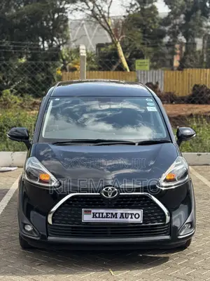 Toyota Sienta 1.5 AWD 2019 Black