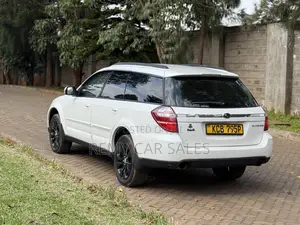 Subaru Outback 2007 White