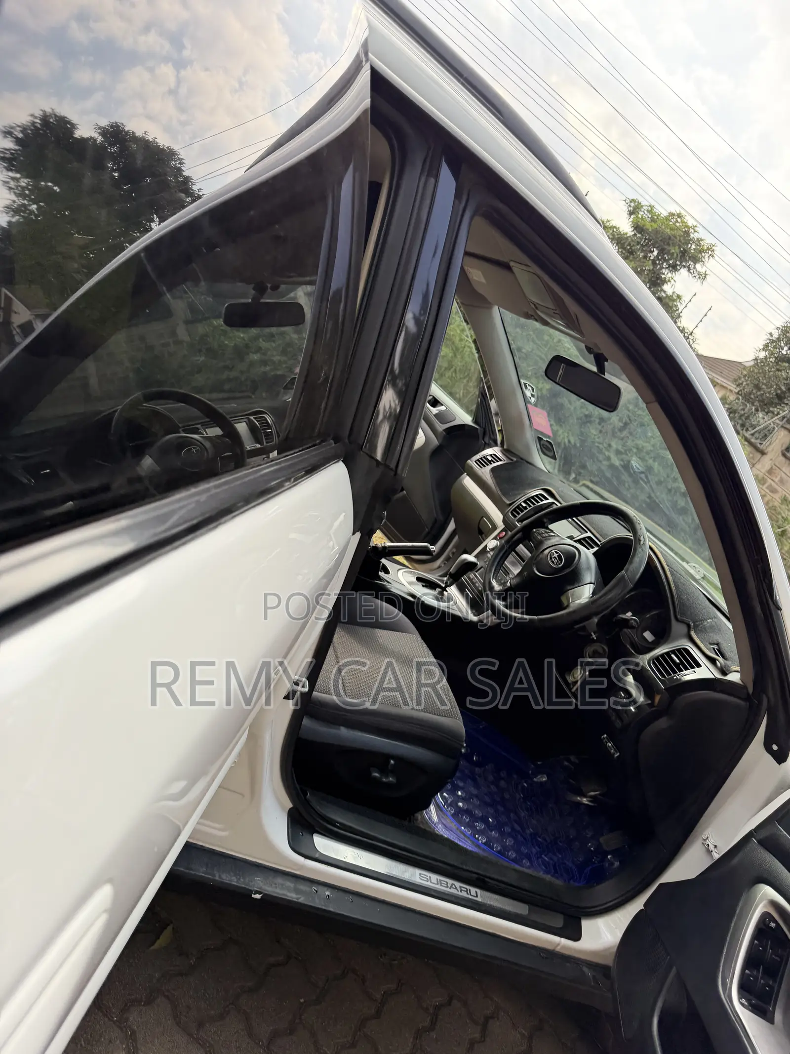 Subaru Outback 2007 White