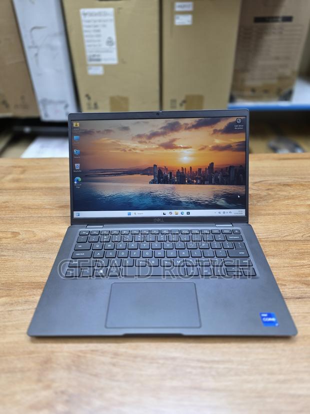 Laptop Dell Latitude 7420 32GB Intel Core i7 SSD 512GB