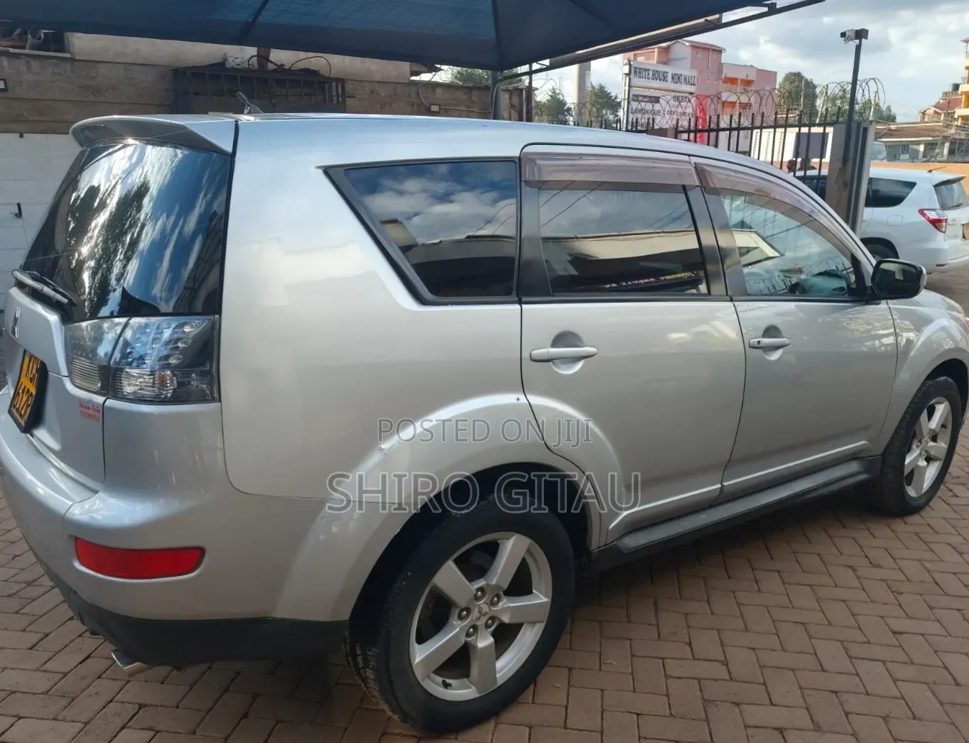 Mitsubishi Outlander 2009 Silver