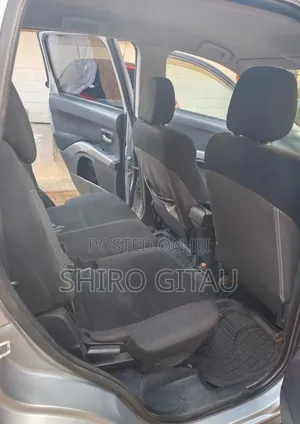 Mitsubishi Outlander 2009 Silver
