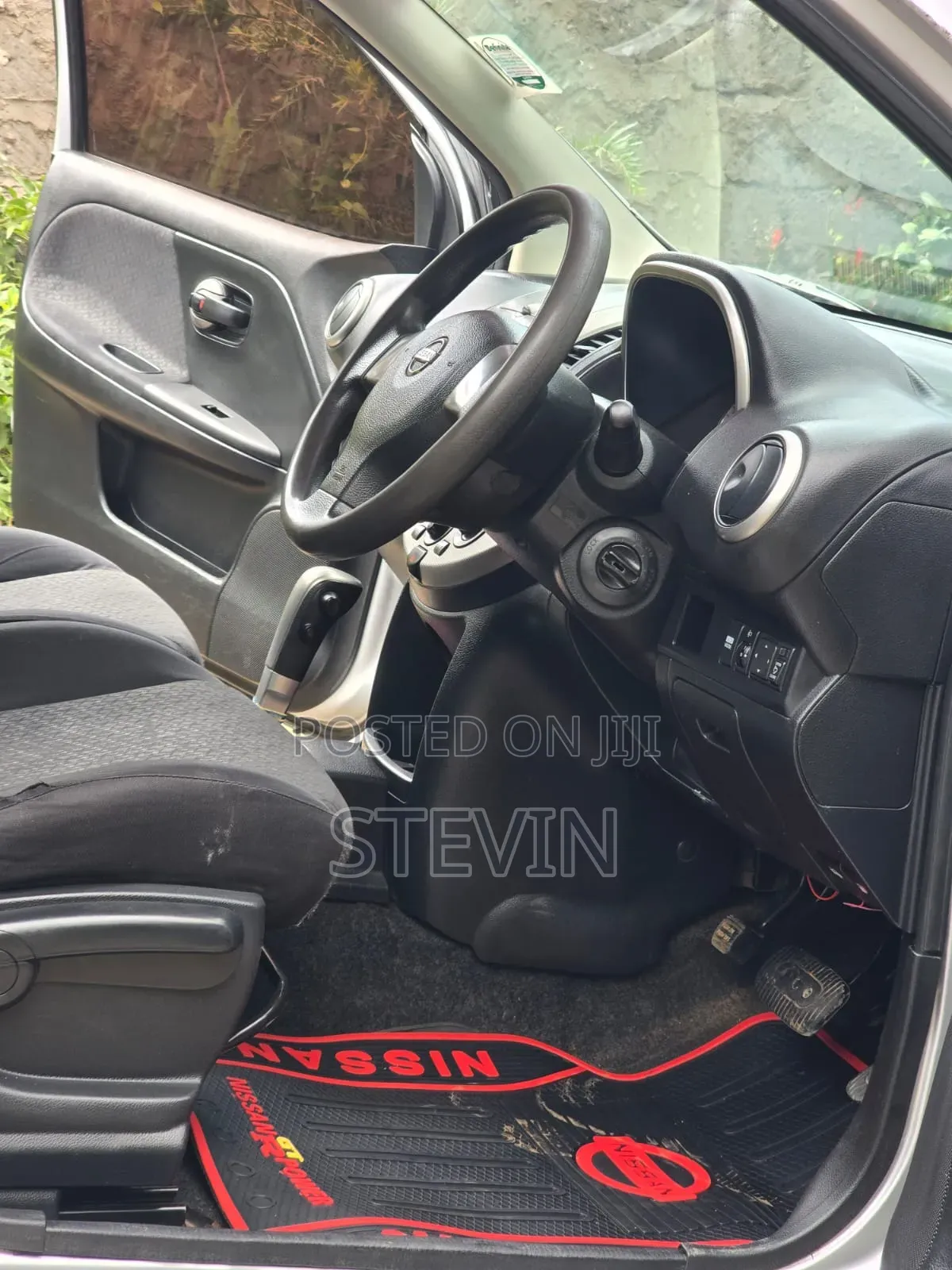 Nissan Note 2012 Silver