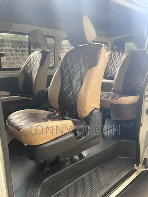 Toyota HiAce 2016 White