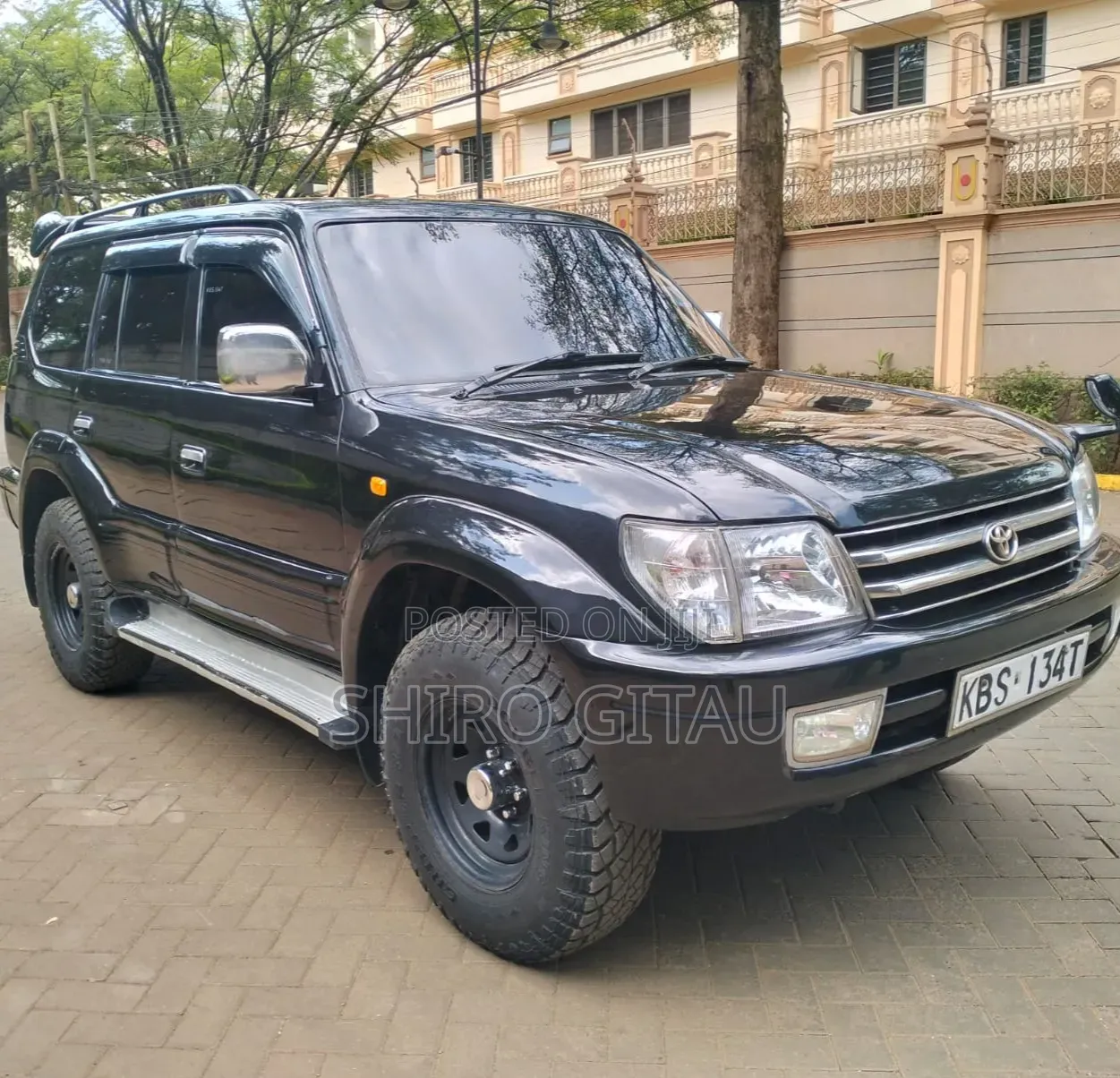 Toyota Land Cruiser Prado 2006 Beige