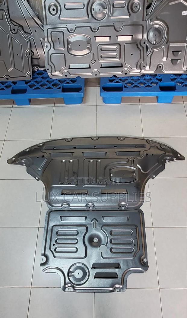 Audi Q5 Underbody Engine Splash Shield