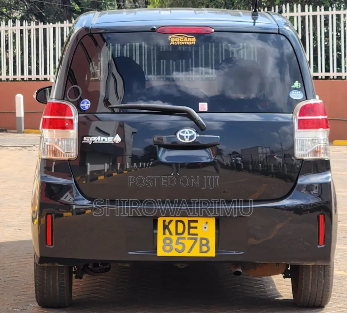 Toyota Spade 2014 Matt Black