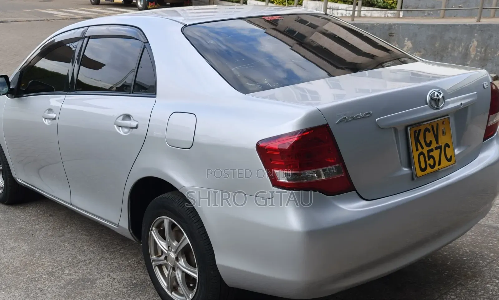 Toyota Axio 2013 Silver
