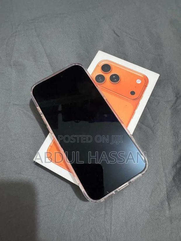 Apple iPhone 17 Pro Max 256 GB Orange - thumbnail 3