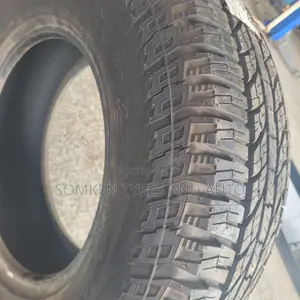 Yokohama 265/70r16
