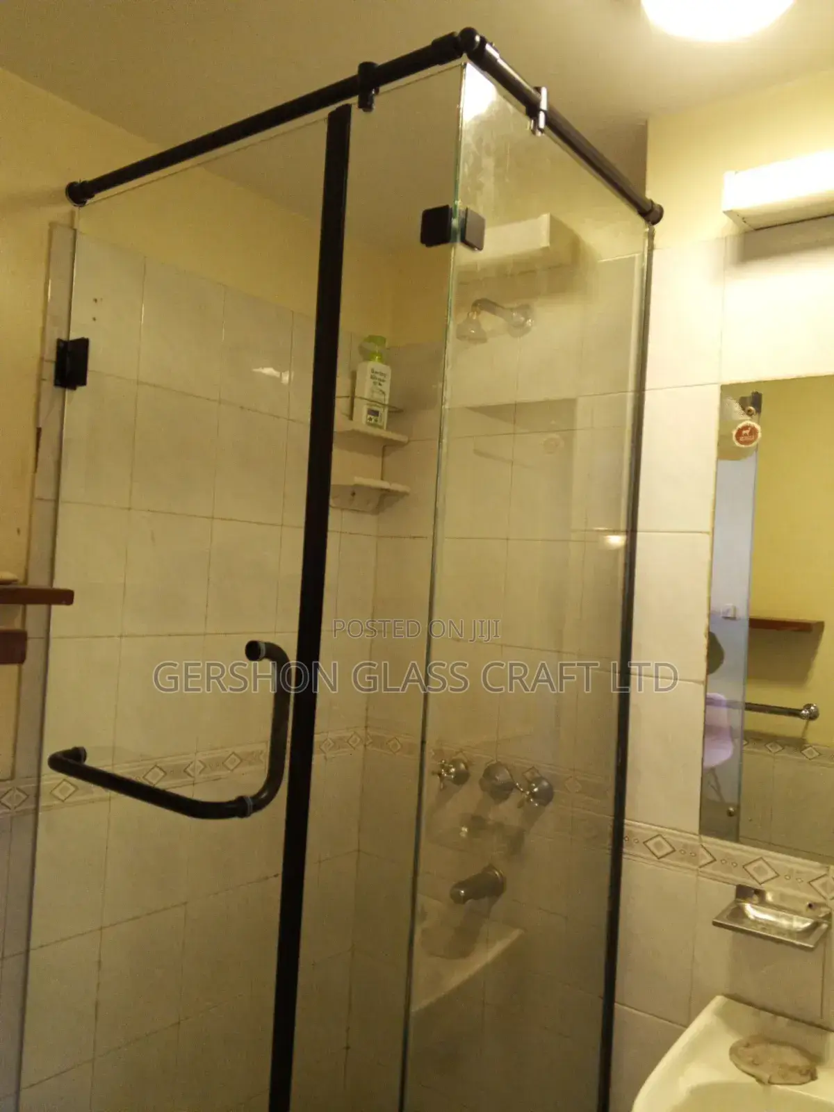 10mm Toughened Shower Cubicle
