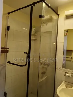 10mm Toughened Shower Cubicle
