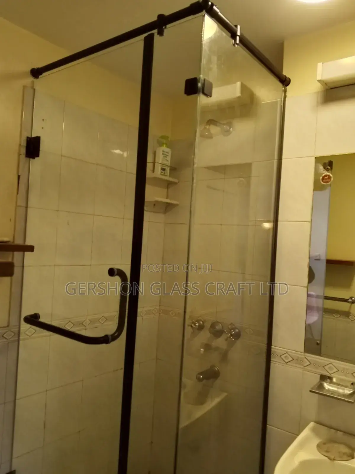 10mm Toughened Shower Cubicle