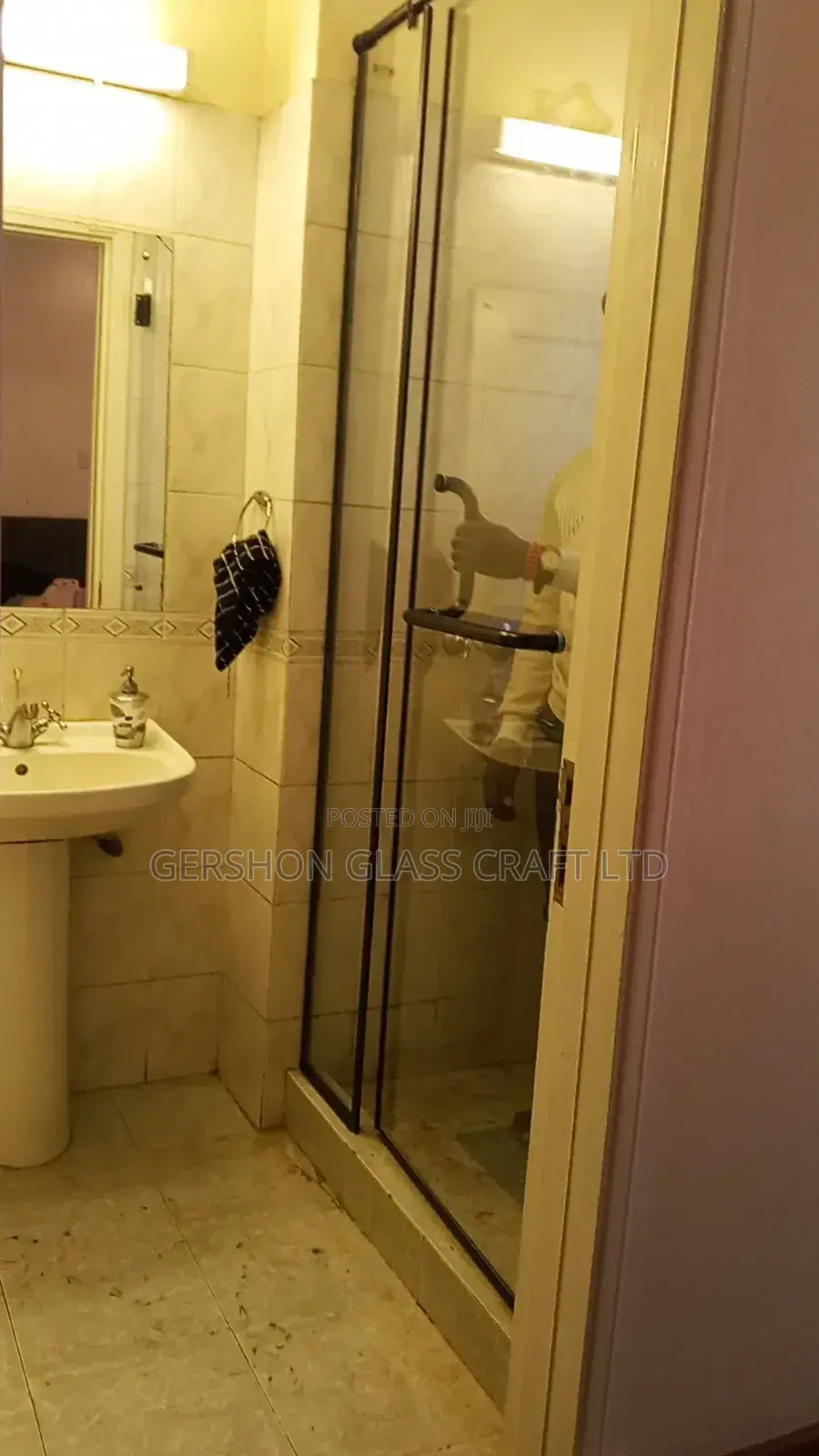 Straight Frameless Shower Cubicle