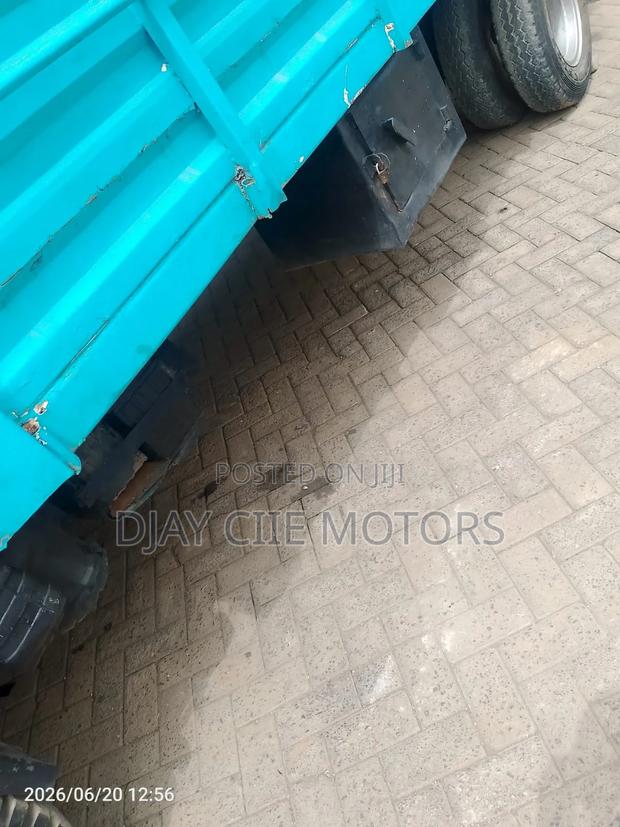 Mitsubishi Canter 4d35 - thumbnail 6
