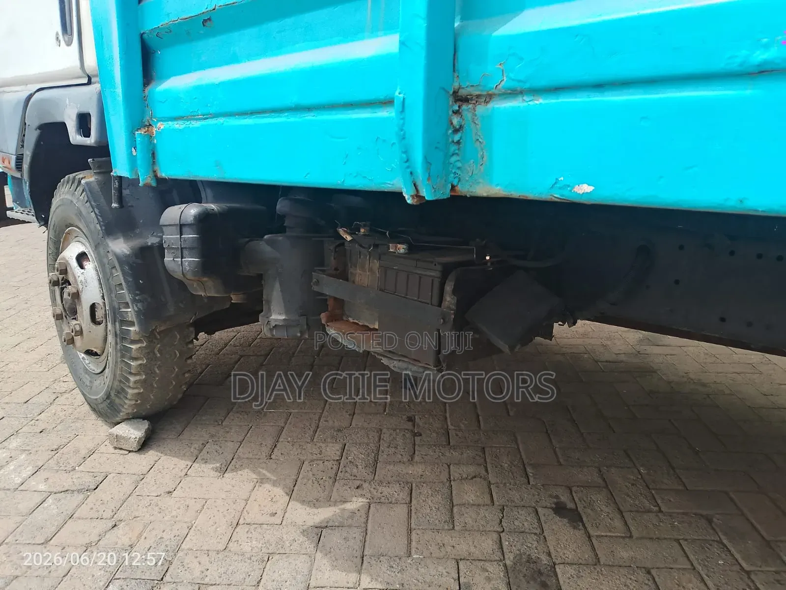 Mitsubishi Canter 4d35