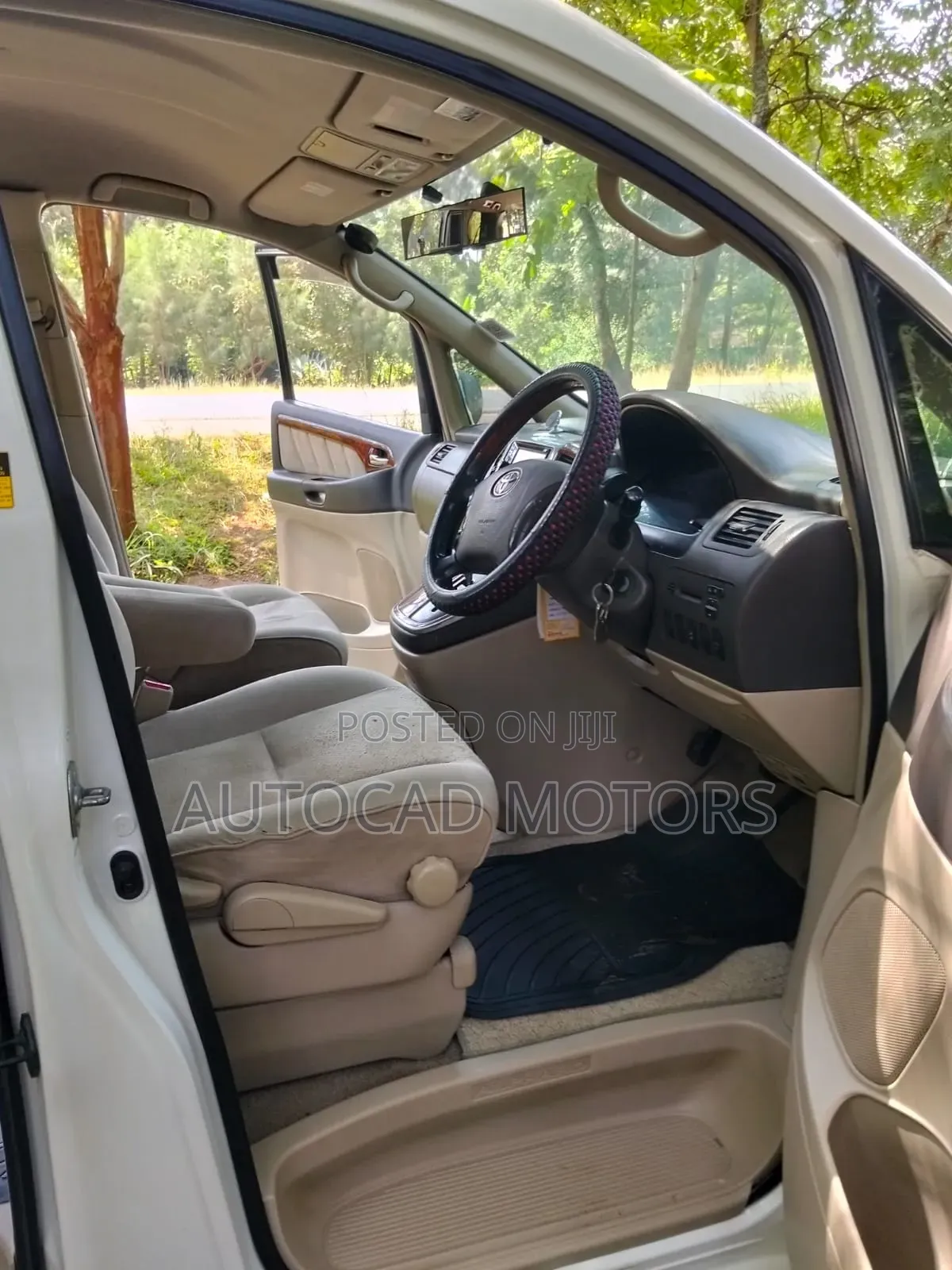 Toyota Alphard 2006 White