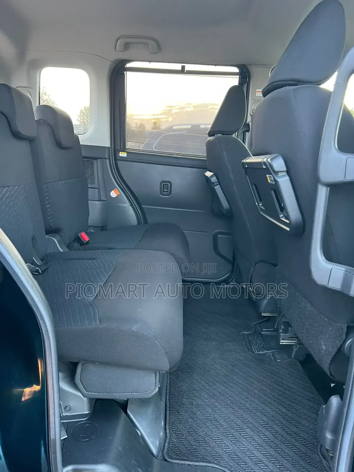 Daihatsu Thor 2019 Blue