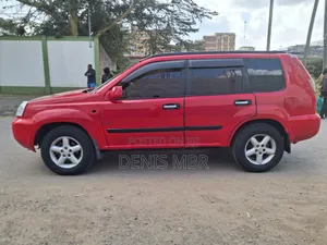 Nissan X-Trail 2006 Red