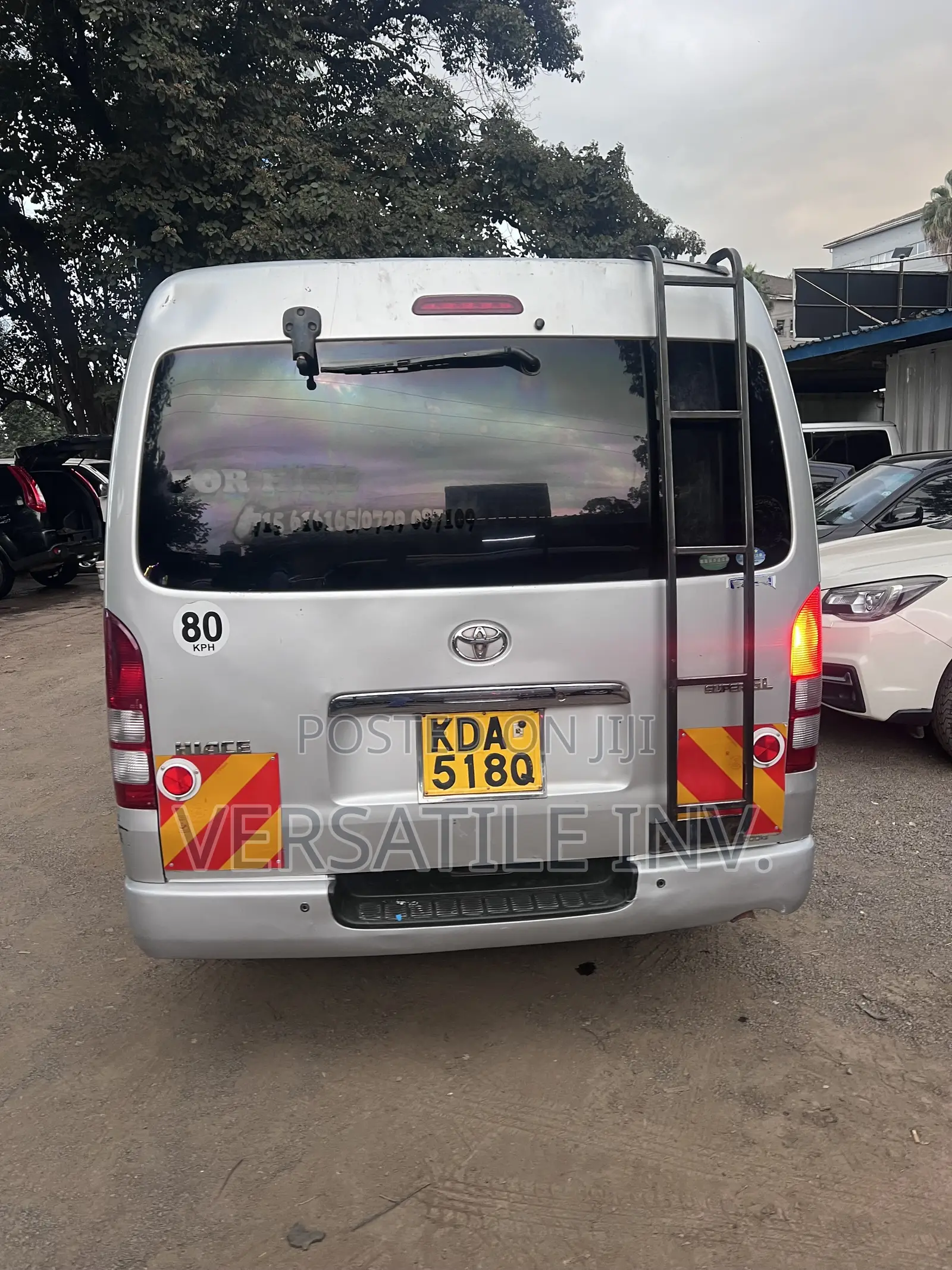 Toyota HiAce 2014 Silver