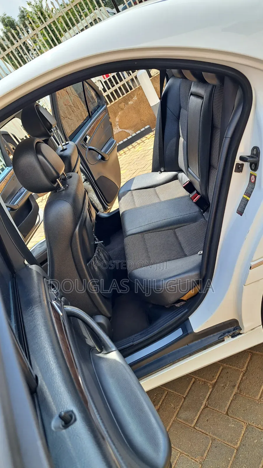 Mercedes-Benz C230 2005 White