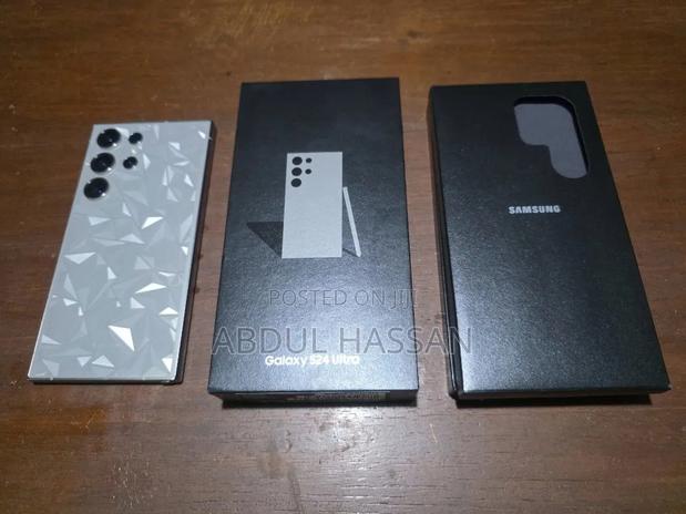 Samsung Galaxy S24 Ultra 256 GB Gray