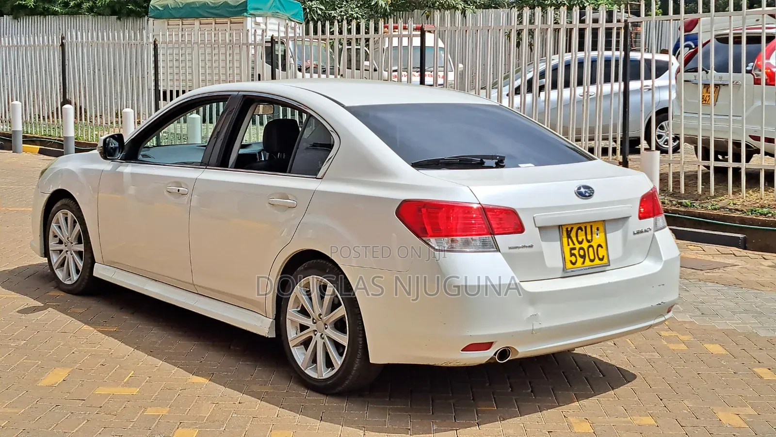 Subaru Legacy 2012 White