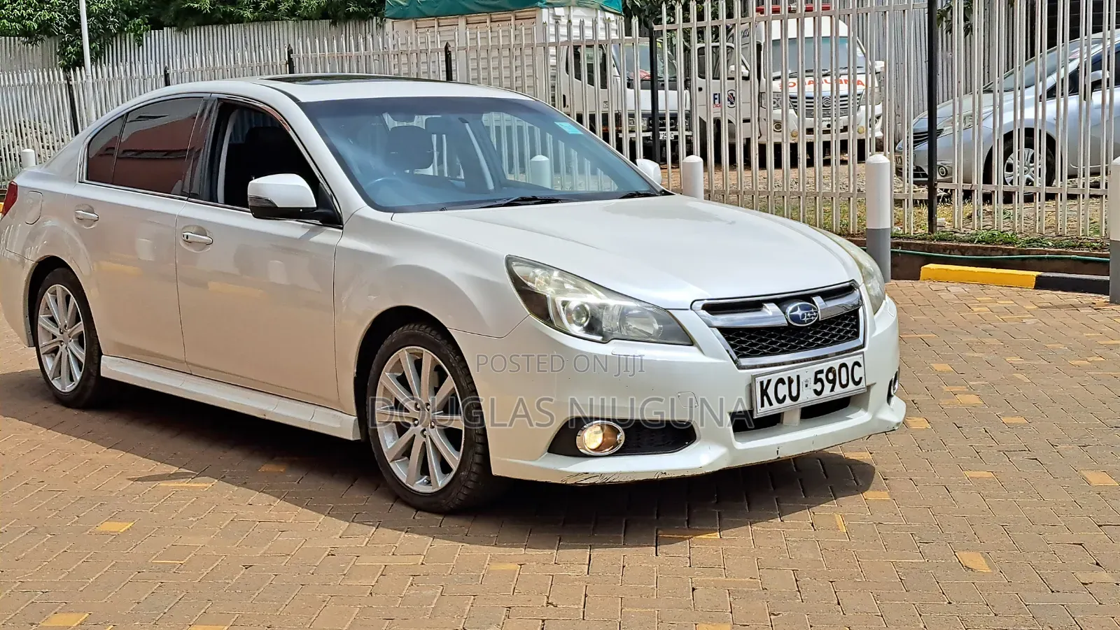 Subaru Legacy 2012 White