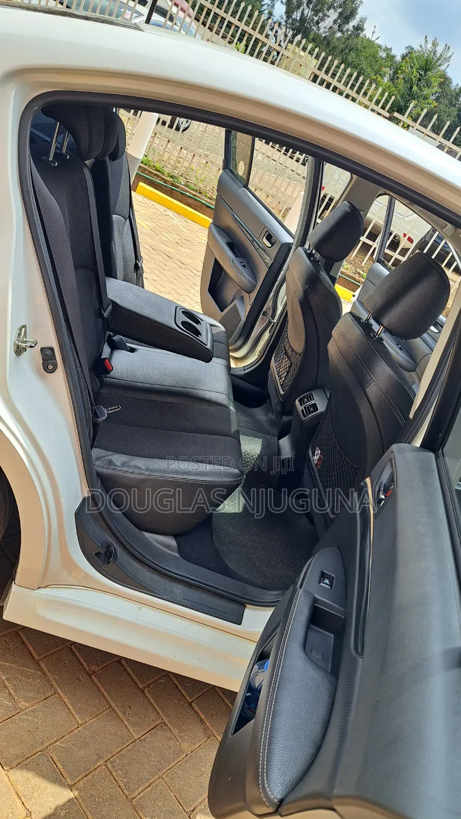Subaru Legacy 2012 White