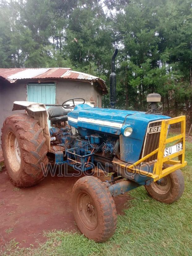 Ford 5000 Tractor 2wd - thumbnail 2