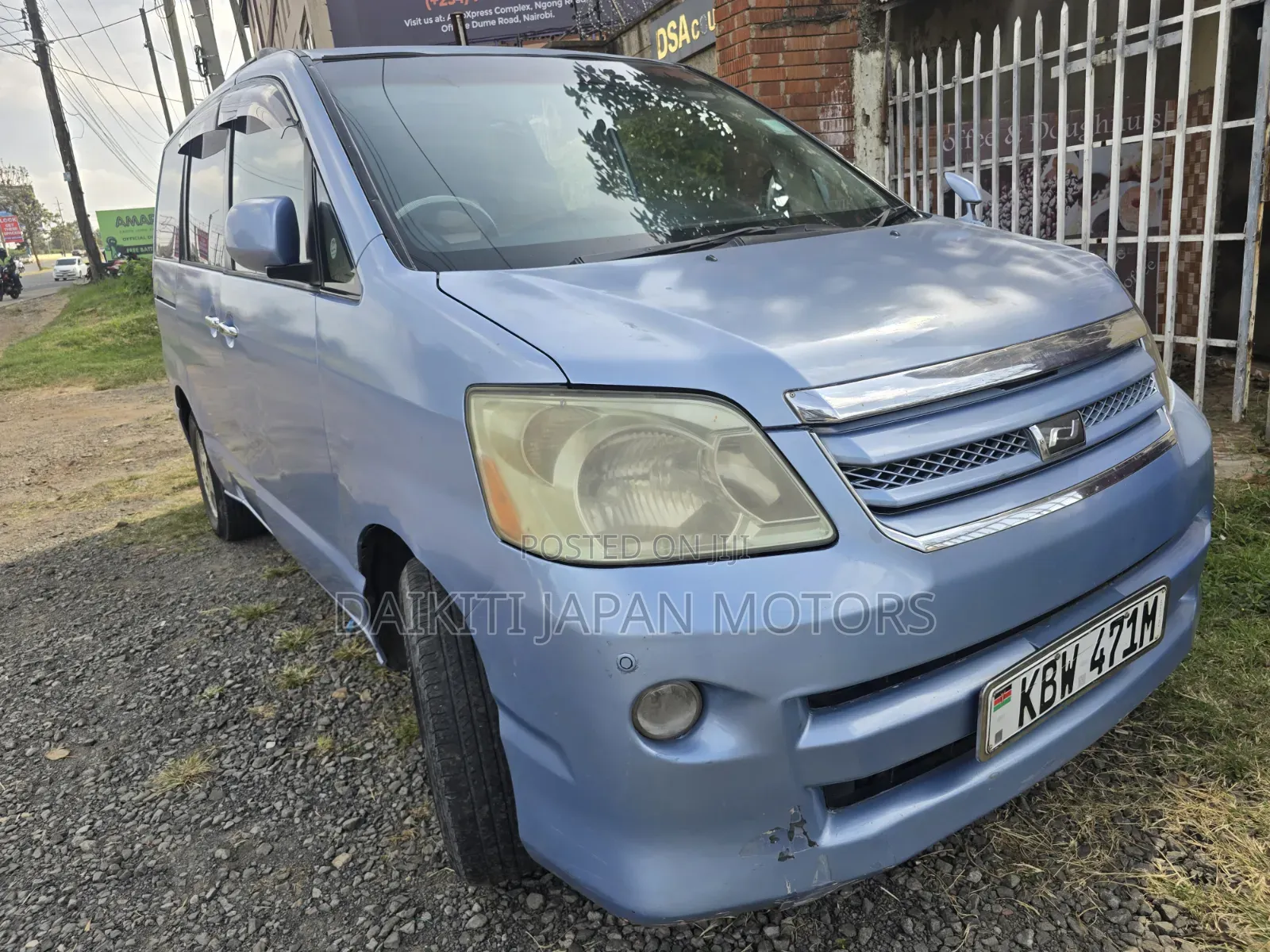 Toyota Noah 2006 Blue